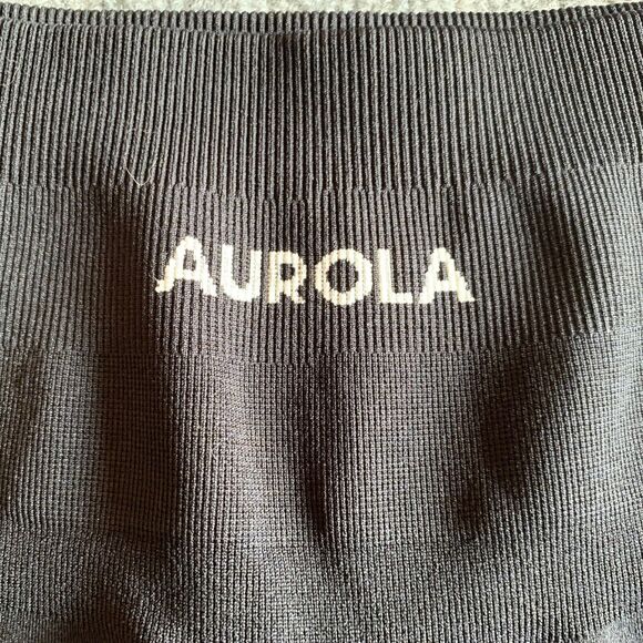 Aurola Women No Size Black Tight Workout Activewear Shorts with Booty Scrunch - Picture 5 of 10